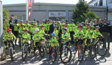 Toscana – La formazione juniores 2023 del Livorno Cycling Team